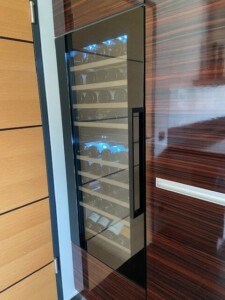 Rörich Möbelwerkstatt Weinkühlschrank integrierfähig